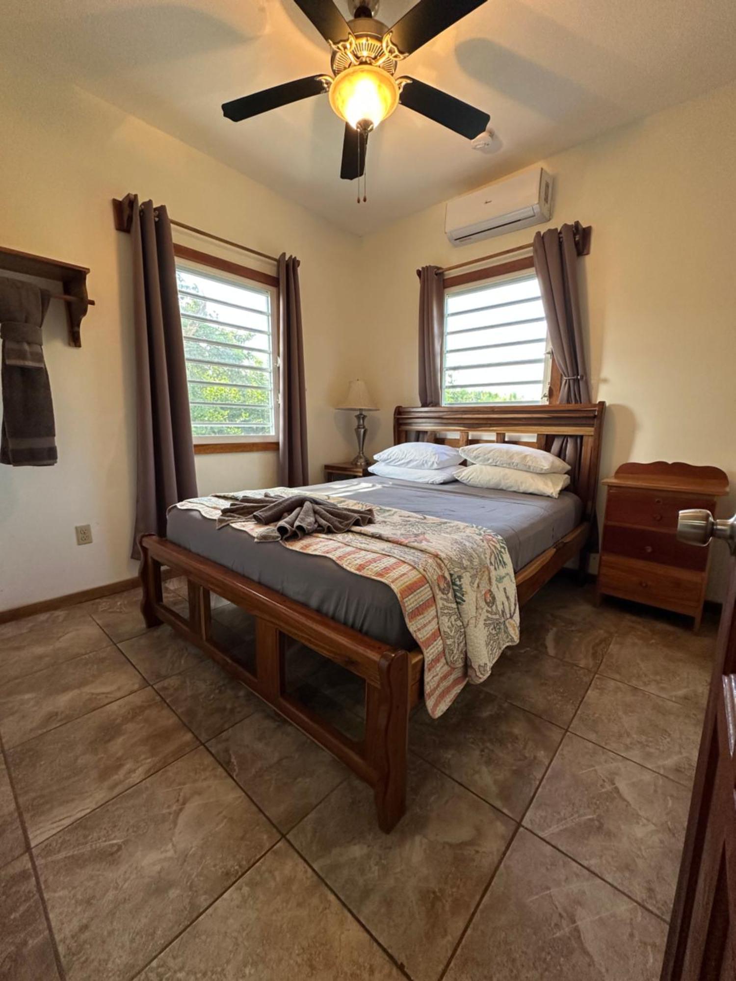 All Seasons Belize Hopkins Exterior photo